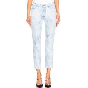 NEW FRAME REVOLVE DISTRESSED STRAIGHT LEG JEANS